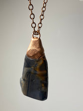 Copper-plated Blue/Black Agate Necklace